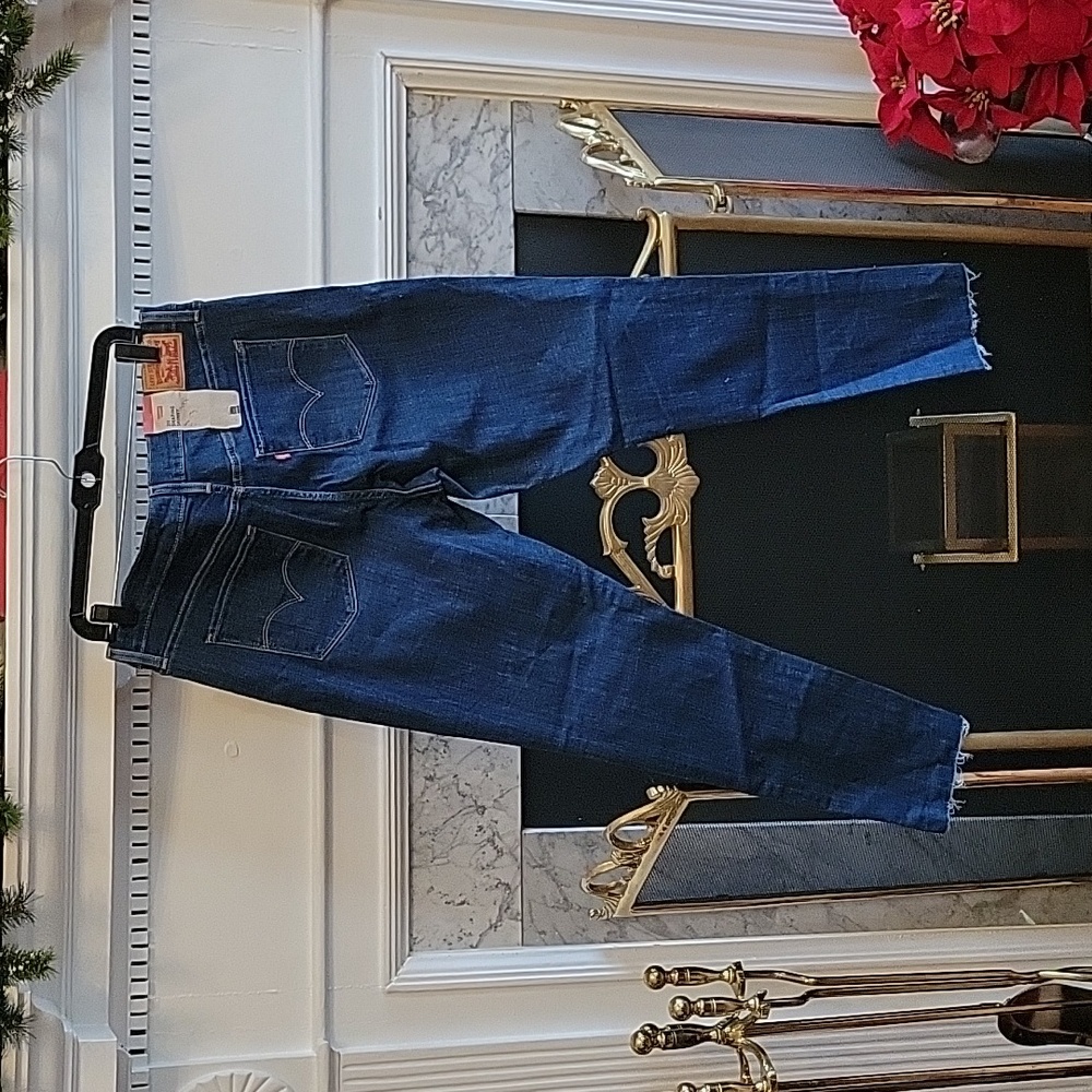 Levi's 311 Shaping Skinny Jeans - Picture 7 of 11